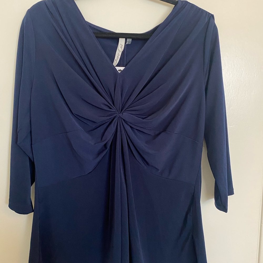 NY Collection Twisted Deep Navy Top size 1X